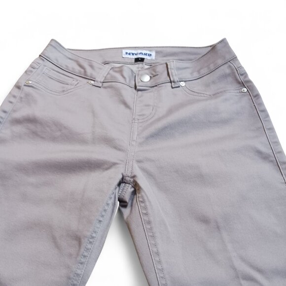 Nygard Light Gray Slim Ankle Pants | Size 6 | Stretch Pull-On Style - Picture 6 of 14